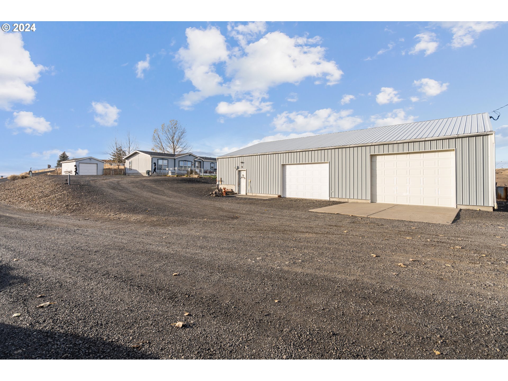 1651 Southeast Isaac Avenue Pendleton, OR 97801 - Photo 2 of 33