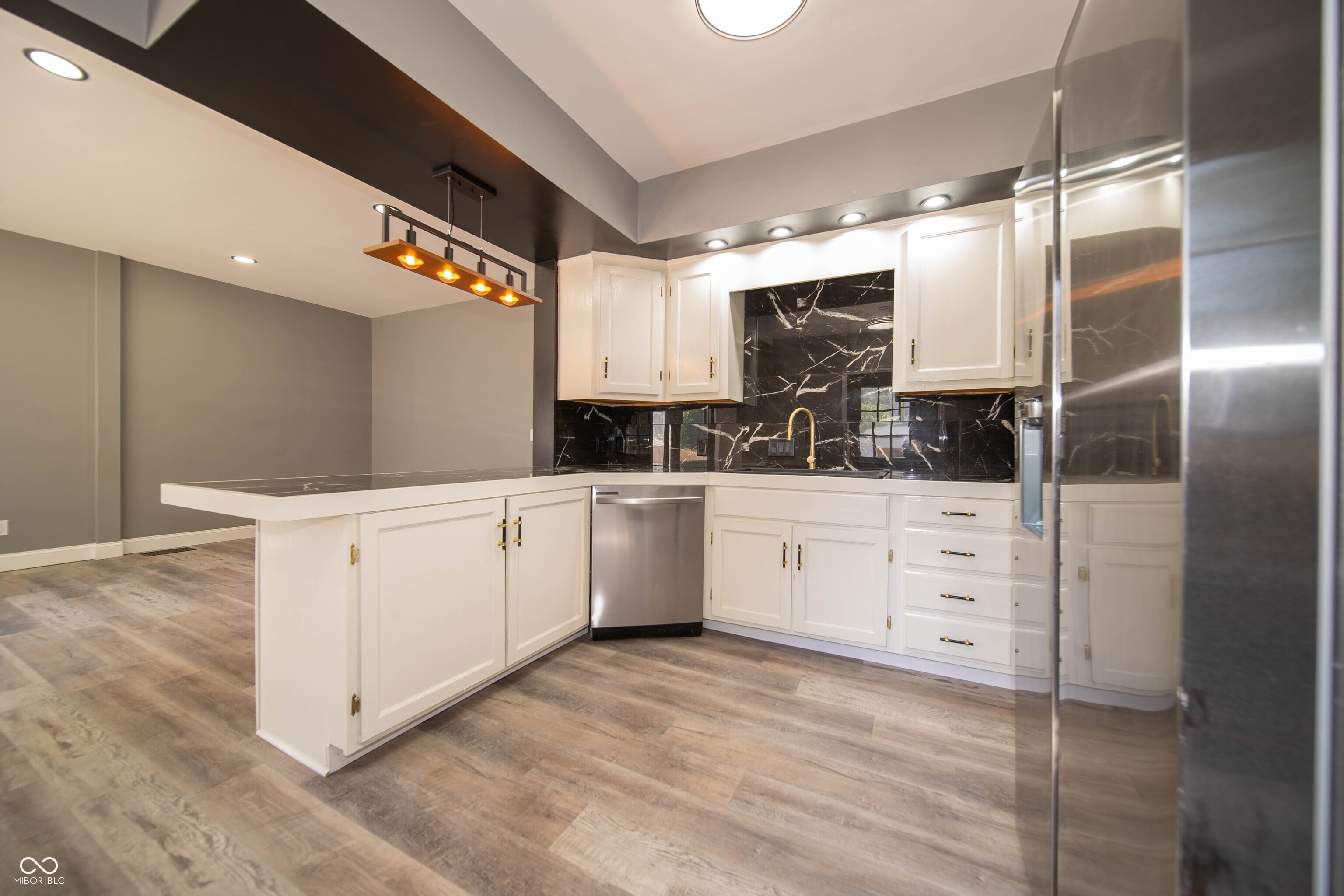 817 West 5th Street Anderson, IN 46016 - Photo 16 of 30