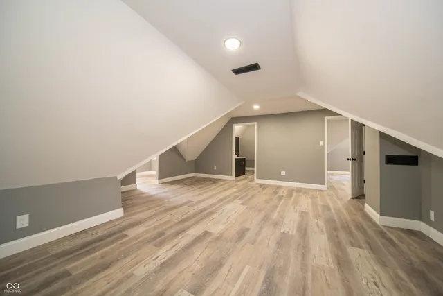 $2,300 | 817 West 5th Street, Anderson, IN 46016