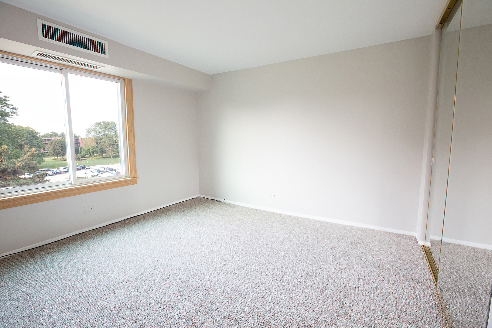 1415 East Central Road, Unit 409B Arlington Heights, IL 60005 - Photo 15 of 17