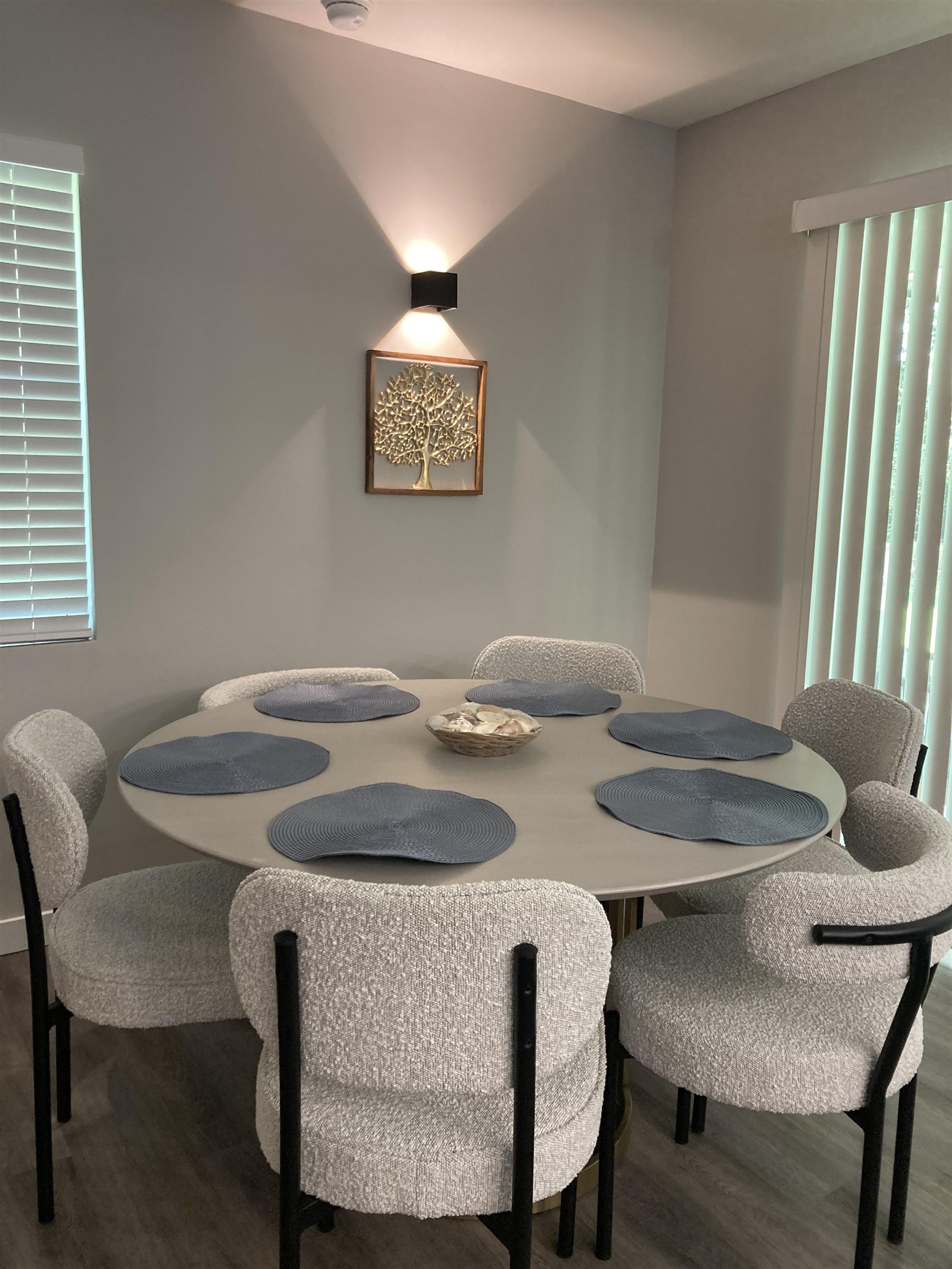 5200 Choctaw Street St. Augustine, FL 32092 - Photo 10 of 29 a view of a dining room with furniture and a window