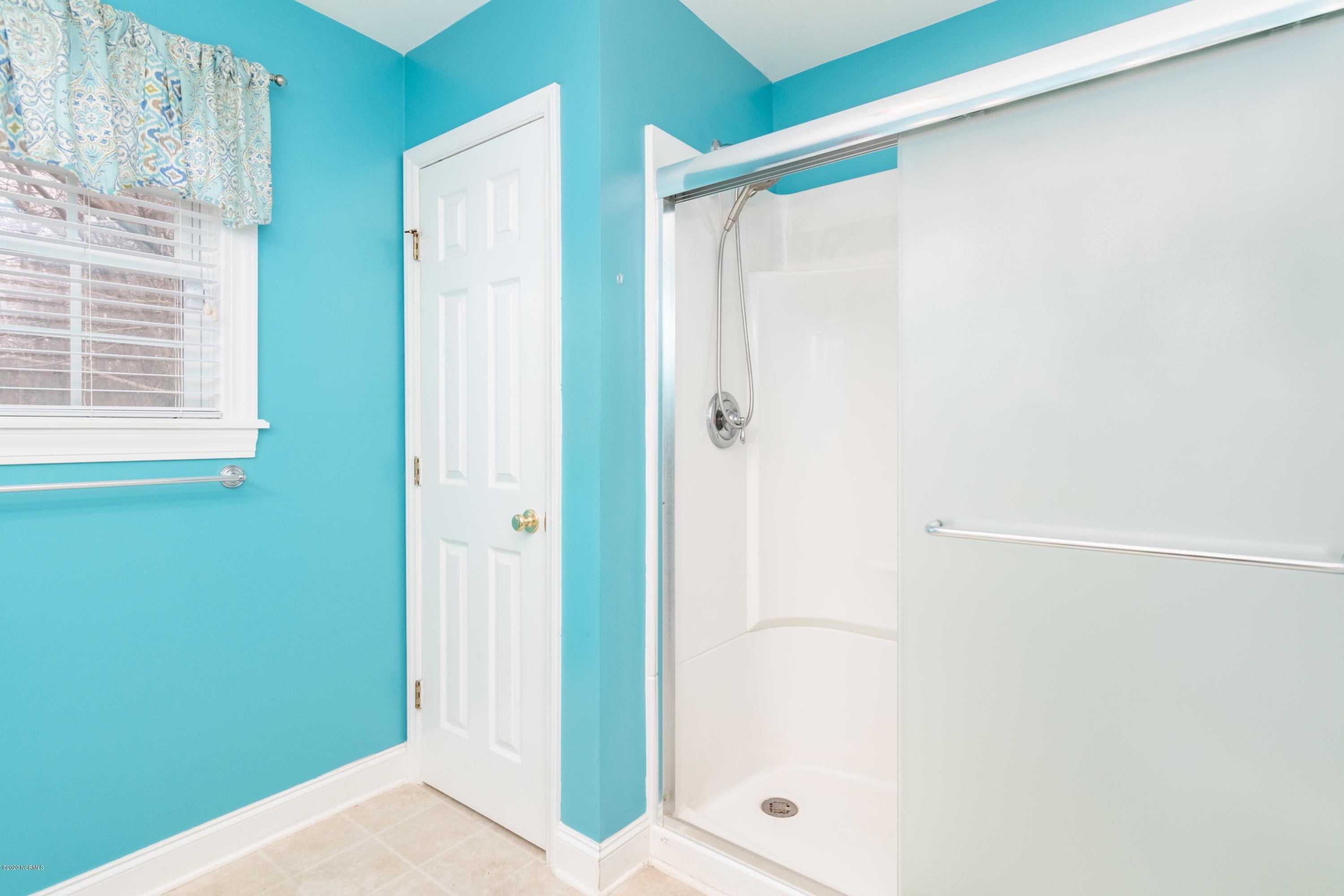 117 Pirate Cove Road Washington, NC 27889 - Photo 16 of 27 018 Master Walk-In Shower