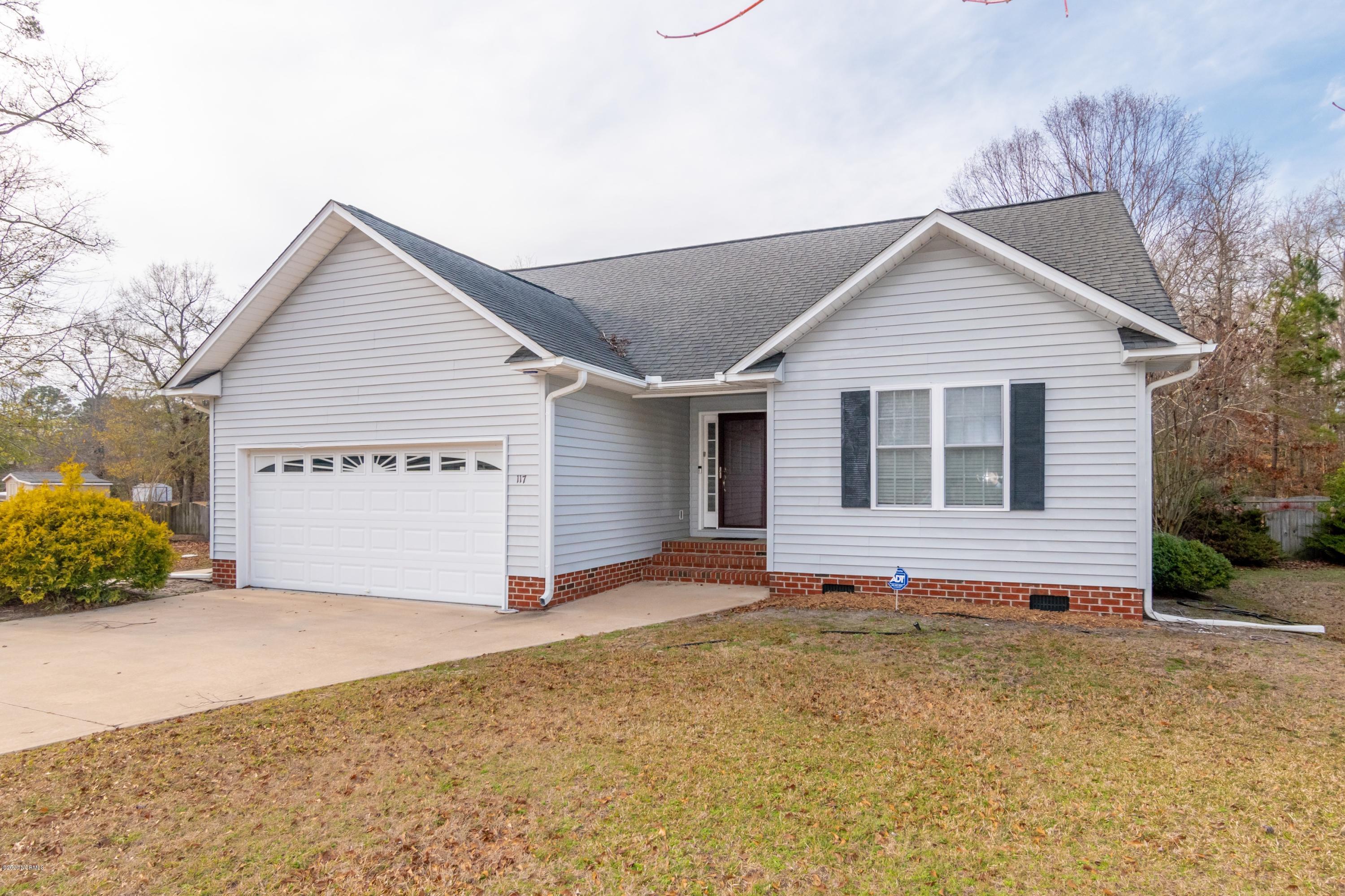 117 Pirate Cove Road Washington, NC 27889 - Photo 2 of 27 002 Front