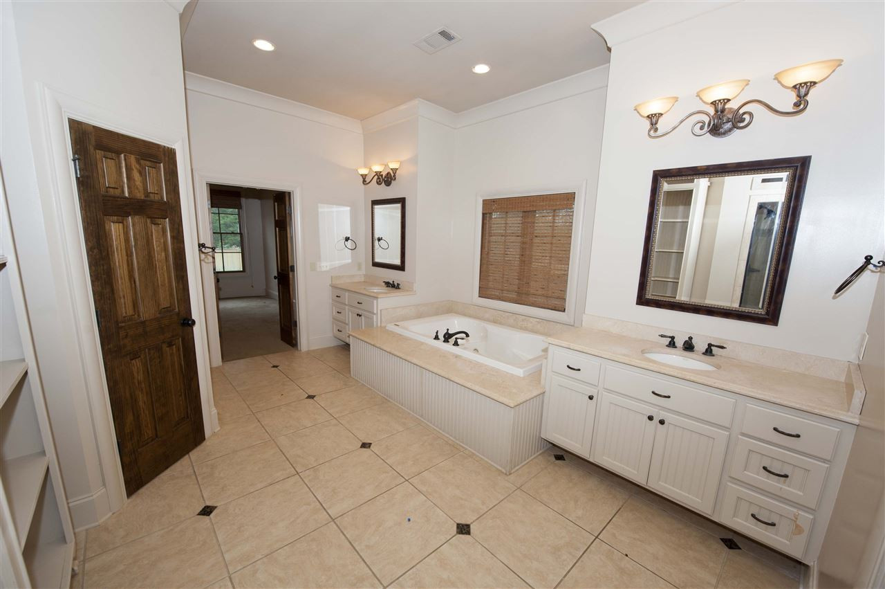 117 Carlton Boulevard Ridgeland, MS 39157 - Photo 27 of 34 Photo 28