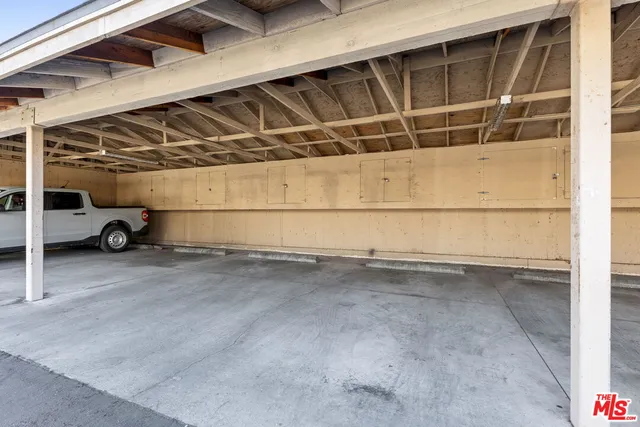 a view of a room with an empty space