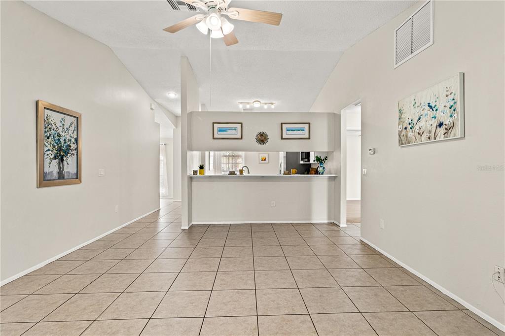 1637 Elk Spring Drive Brandon, FL 33511 - Photo 13 of 43