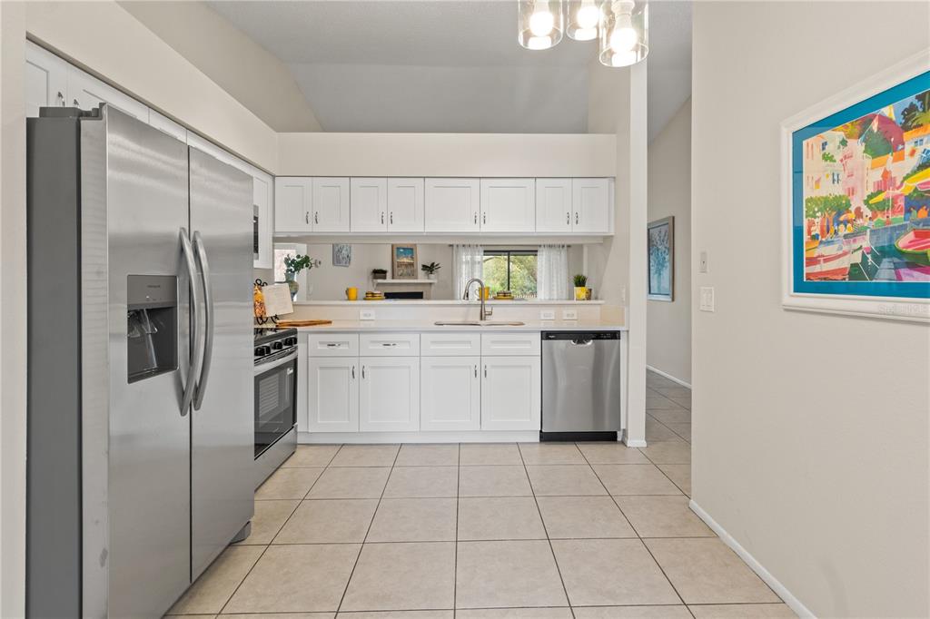 1637 Elk Spring Drive Brandon, FL 33511 - Photo 14 of 43