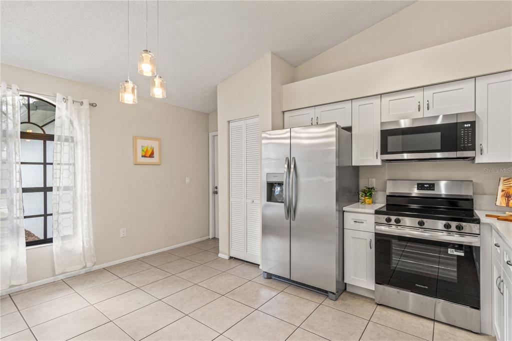 1637 Elk Spring Drive Brandon, FL 33511 - Photo 16 of 43