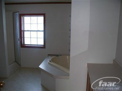 7310 Farrand Road Clio, MI 48420 - Photo 10 of 15 20124591-9.JPG