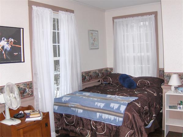 142 Hubbardston Road Princeton, MA 01541 - Photo 25 of 30 a living room with a bed and furniture