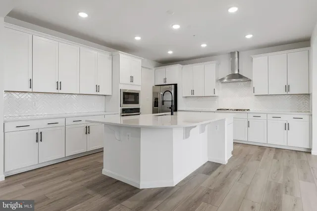 $574,999 | 10127 Wilkes Drive, Williamsport, MD 21795