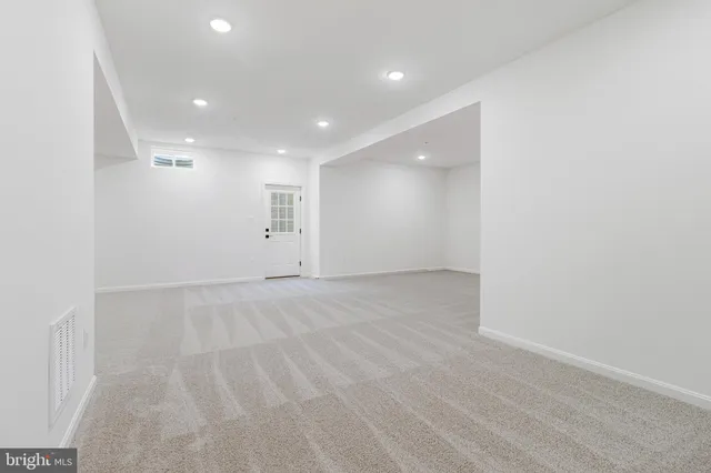 $574,999 | 10127 Wilkes Drive, Williamsport, MD 21795