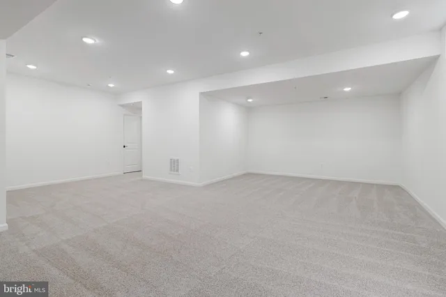 $574,999 | 10127 Wilkes Drive, Williamsport, MD 21795