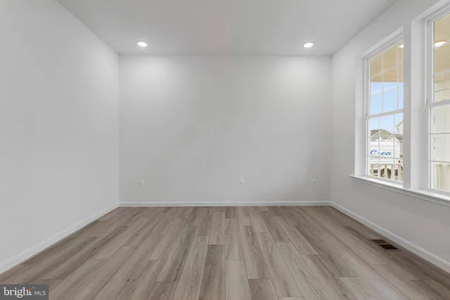 $574,999 | 10127 Wilkes Drive, Williamsport, MD 21795