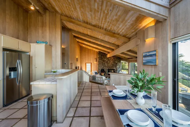 $1,995,000 | 167 Dune Drift Close, The Sea Ranch, CA 95497