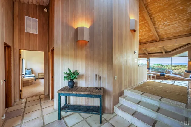 $1,995,000 | 167 Dune Drift Close, The Sea Ranch, CA 95497