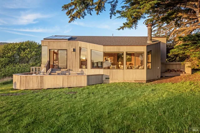 $1,995,000 | 167 Dune Drift Close, The Sea Ranch, CA 95497