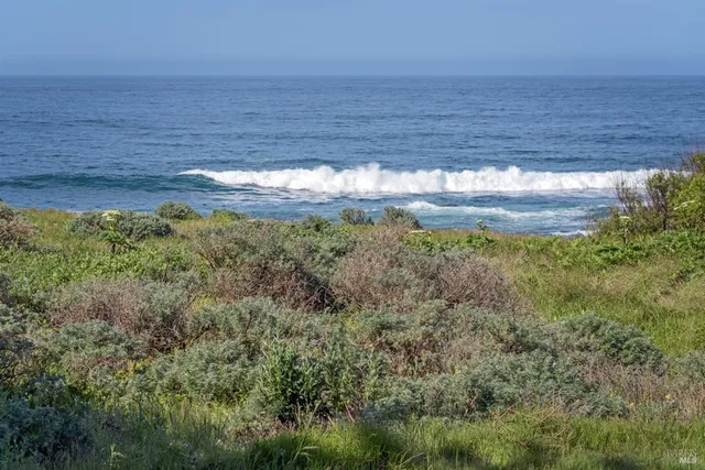 $1,995,000 | 167 Dune Drift Close, The Sea Ranch, CA 95497