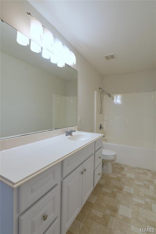 3301 Timbercross Place St. Charles, MO 63301 - Photo 15 of 37