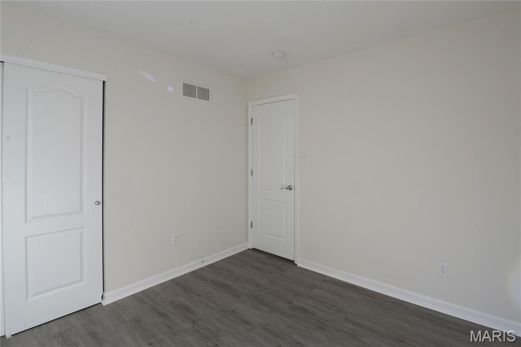 3301 Timbercross Place St. Charles, MO 63301 - Photo 18 of 37