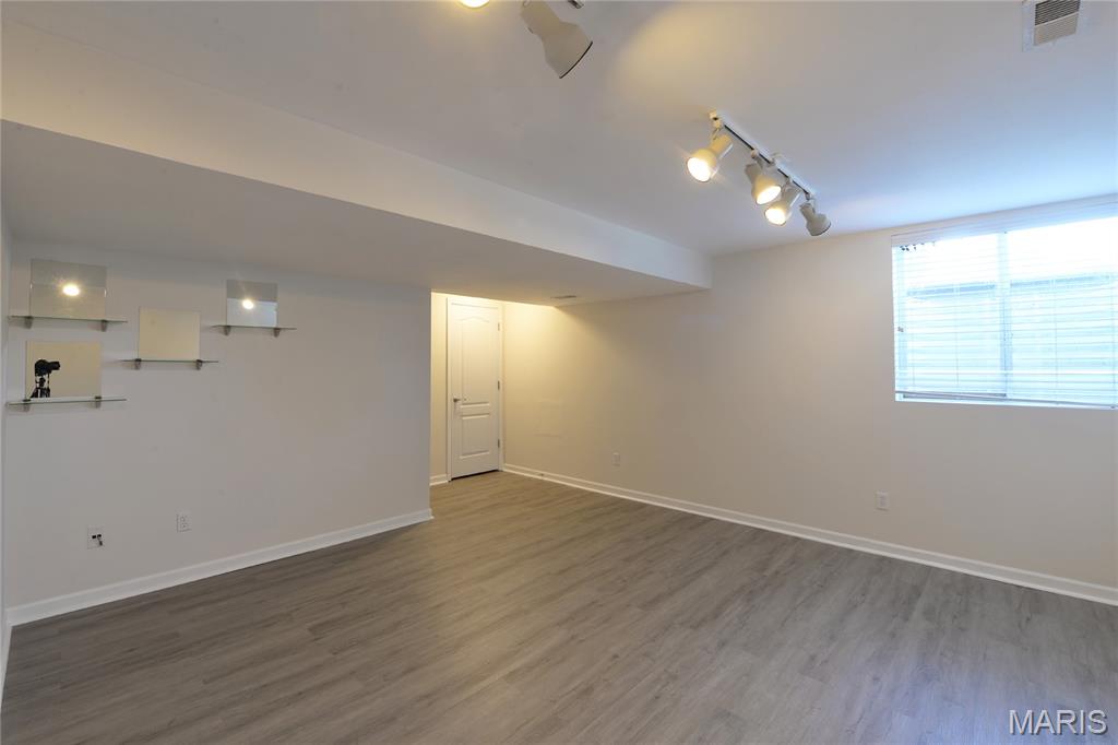 3301 Timbercross Place St. Charles, MO 63301 - Photo 27 of 37