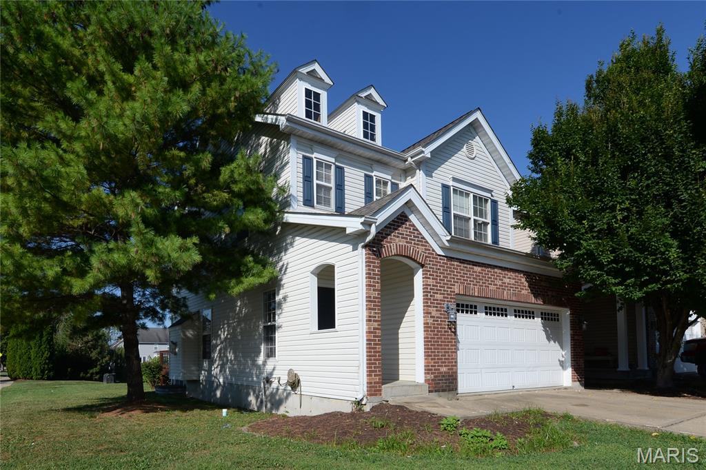 3301 Timbercross Place St. Charles, MO 63301 - Photo 3 of 37