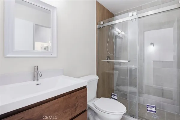$3,350 | 252 Pineview, Irvine, CA 92620