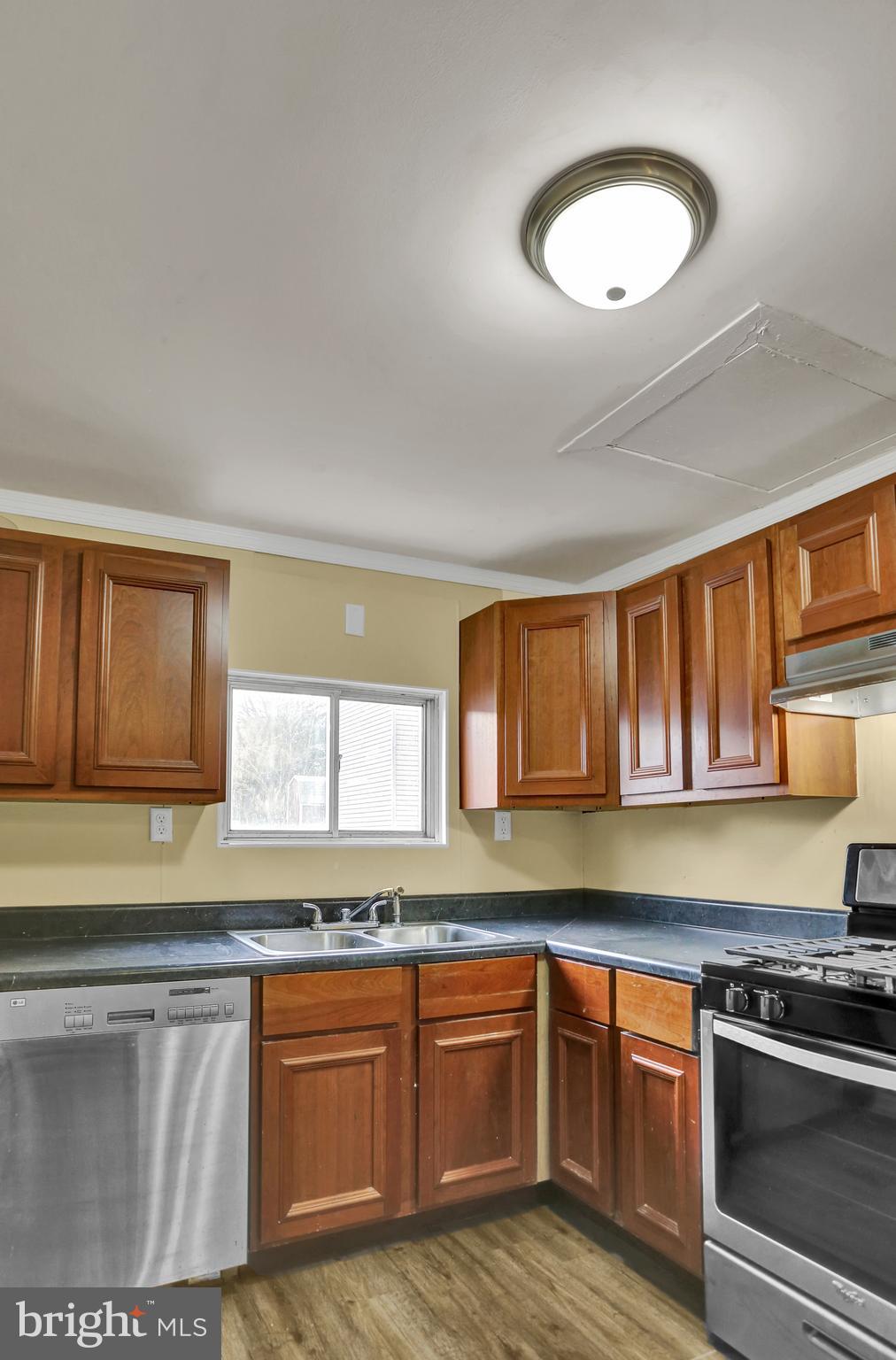 316 Funston Avenue Reading, PA 19607 - Photo 4 of 26 Gallery Image 4