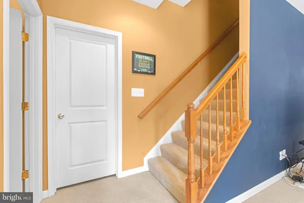 $939,000 | 4045 Cray Drive, Warrenton, VA 20187