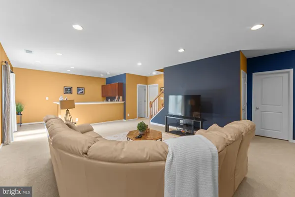 $939,000 | 4045 Cray Drive, Warrenton, VA 20187