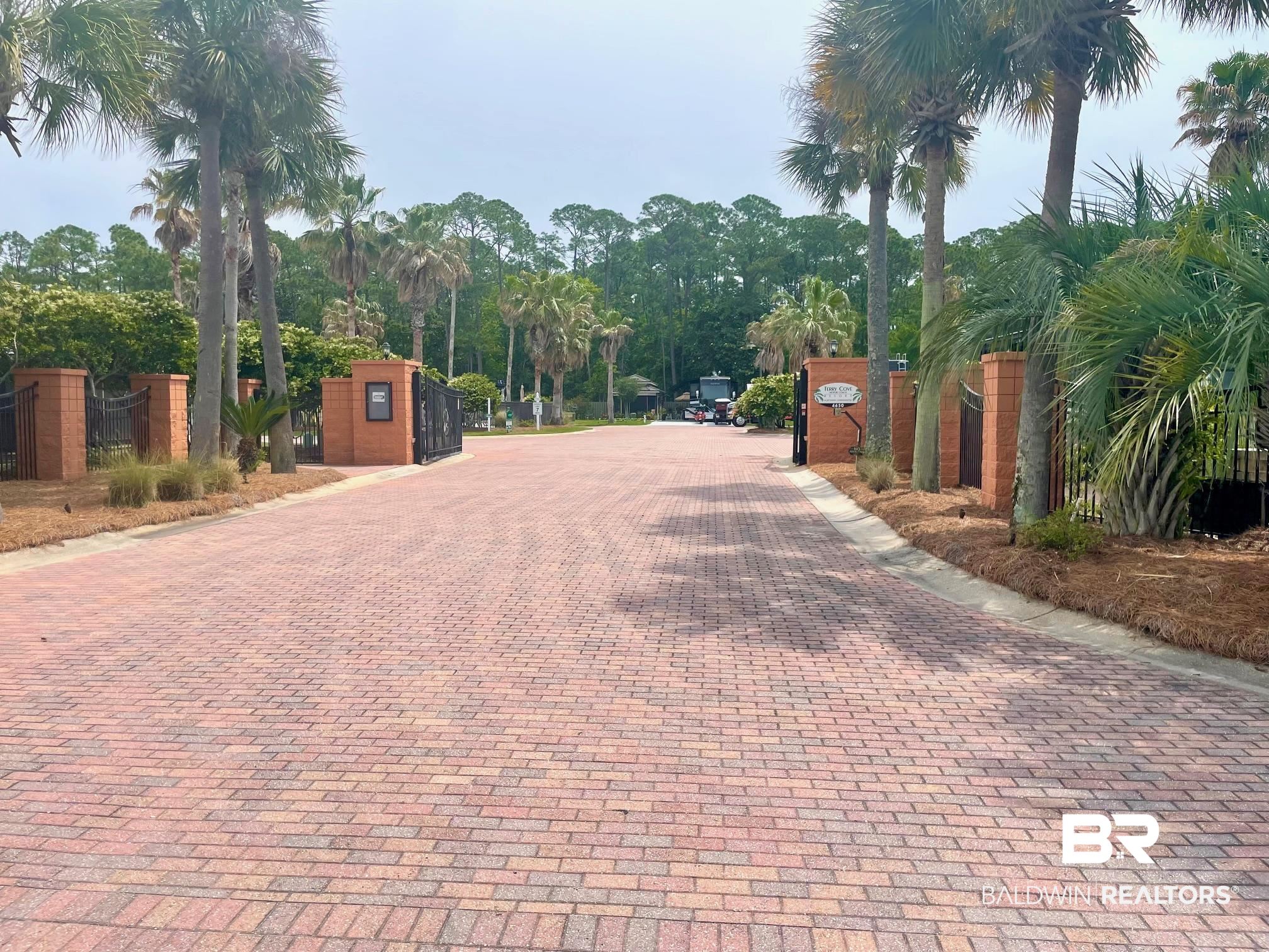 4650 Griffith Marina Road, Unit 31 Orange Beach, AL 36561 - Photo 3 of 27