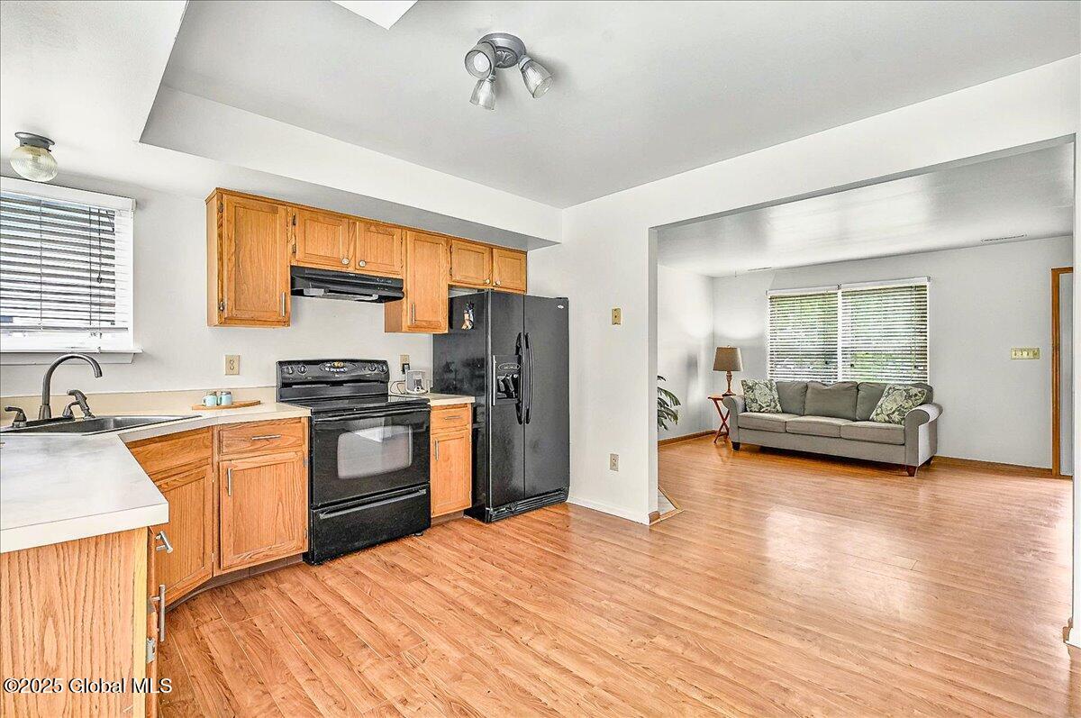 15 Gordon Court Rensselaer, NY 12144 - Photo 8 of 25 29-15 GORDON CT-4