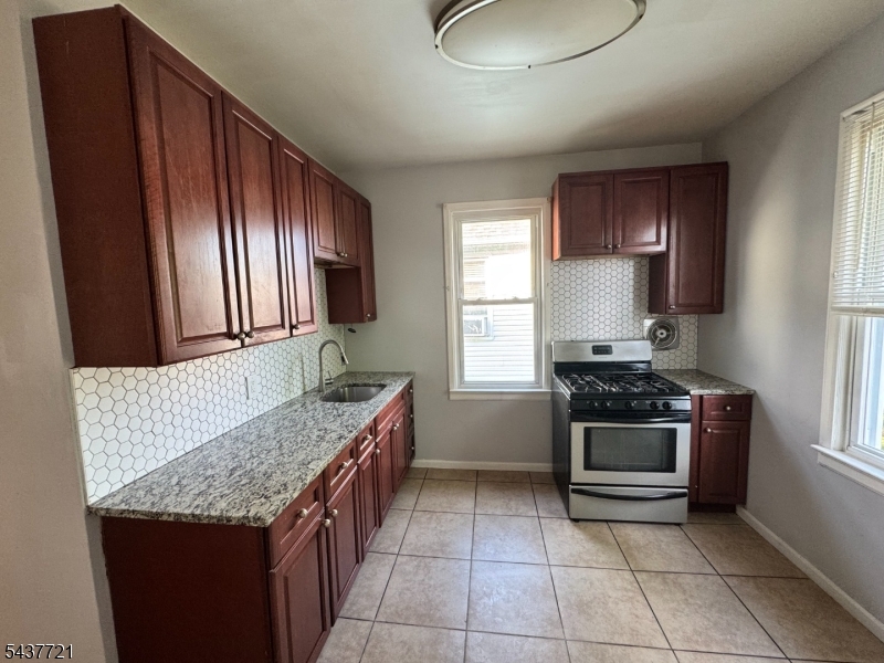 114 West 17th Street, Unit 2 Linden, NJ 07036 - Photo 8 of 14