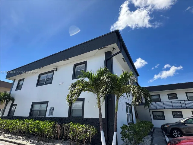 $1,550 | 5841 Southwest 36th Court, Unit 206, Davie, FL 33314