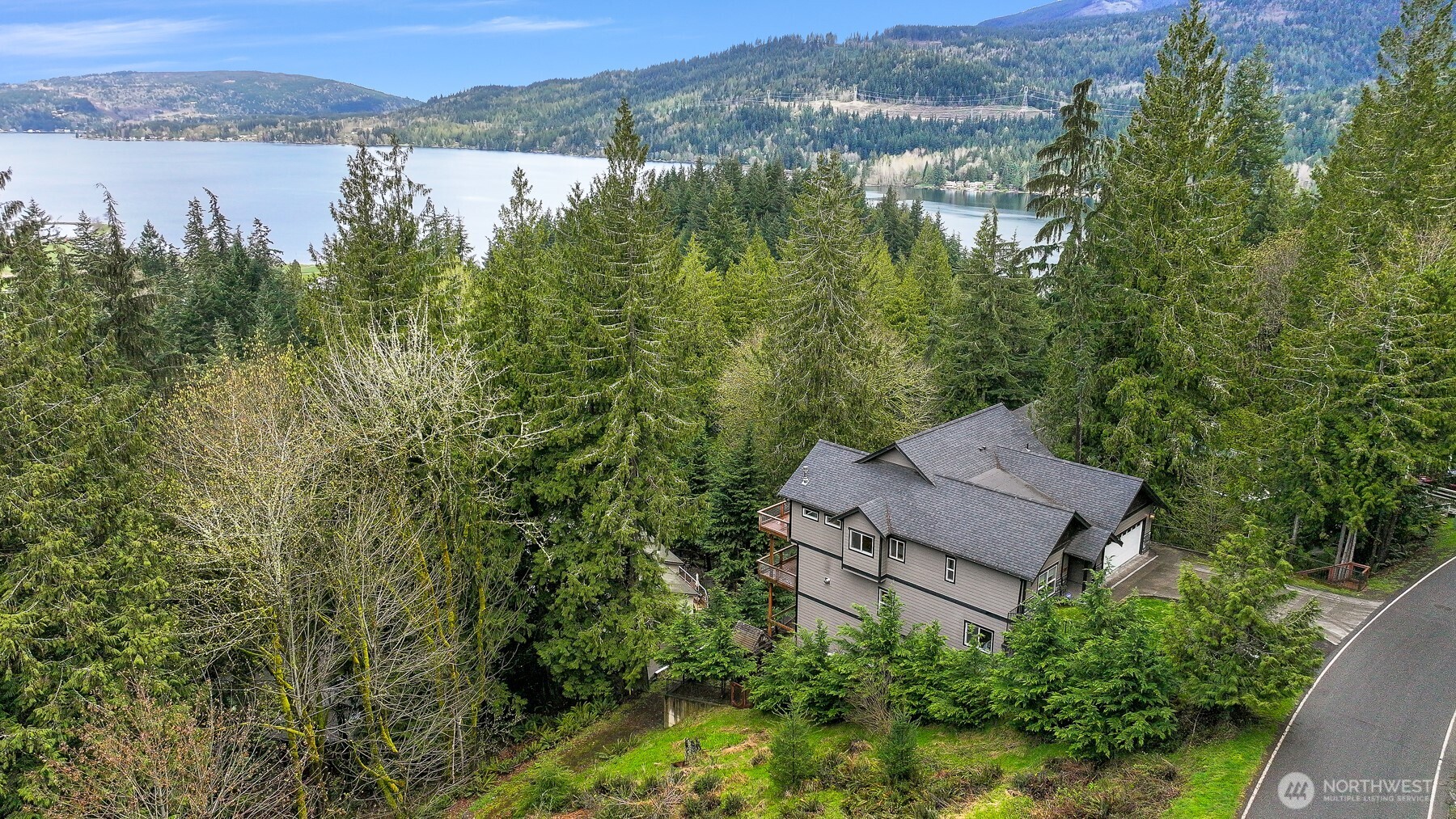 104 Grand View Lane Bellingham, WA 98229 - Photo 2 of 40