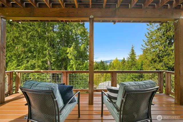 $899,000 | 104 Grand View Lane, Bellingham, WA 98229