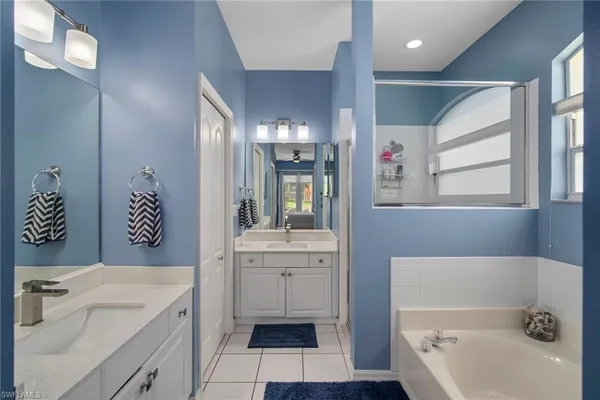 $10,000 | 6553 Castlelawn Place, Unit 47, Naples, FL 34113