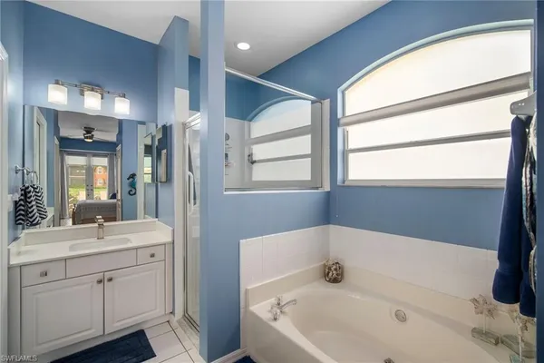 $10,000 | 6553 Castlelawn Place, Unit 47, Naples, FL 34113