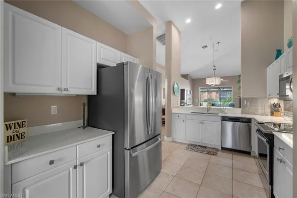 $10,000 | 6553 Castlelawn Place, Unit 47, Naples, FL 34113