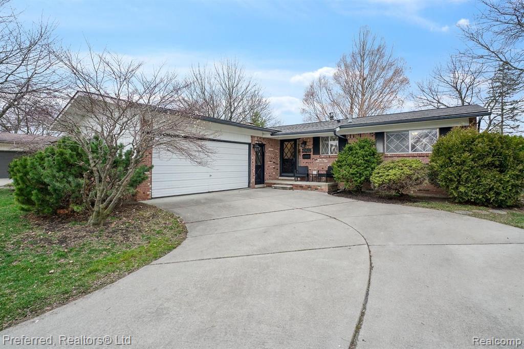 43922 Arlington Road Canton, MI 48187 - Photo 26 of 26