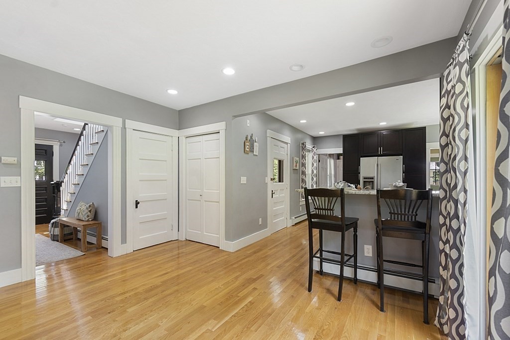 11 Lancaster Road Shirley, MA 01464 - Photo 17 of 41