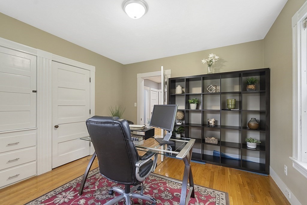 11 Lancaster Road Shirley, MA 01464 - Photo 22 of 41