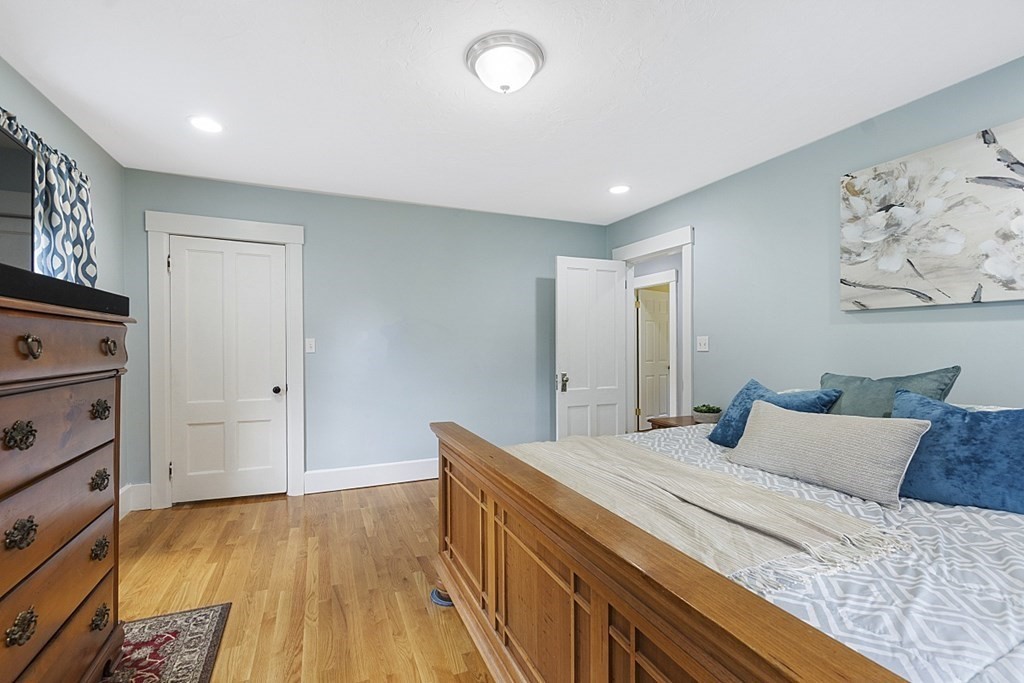 11 Lancaster Road Shirley, MA 01464 - Photo 29 of 41