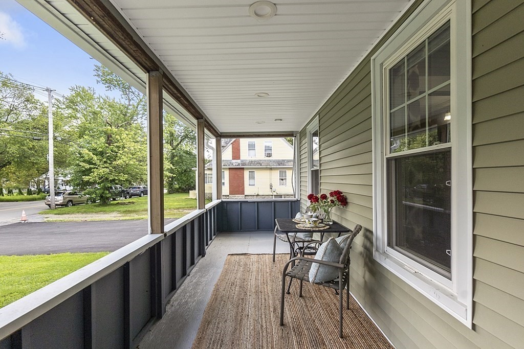 11 Lancaster Road Shirley, MA 01464 - Photo 5 of 41