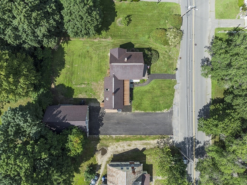 11 Lancaster Road Shirley, MA 01464 - Photo 8 of 41