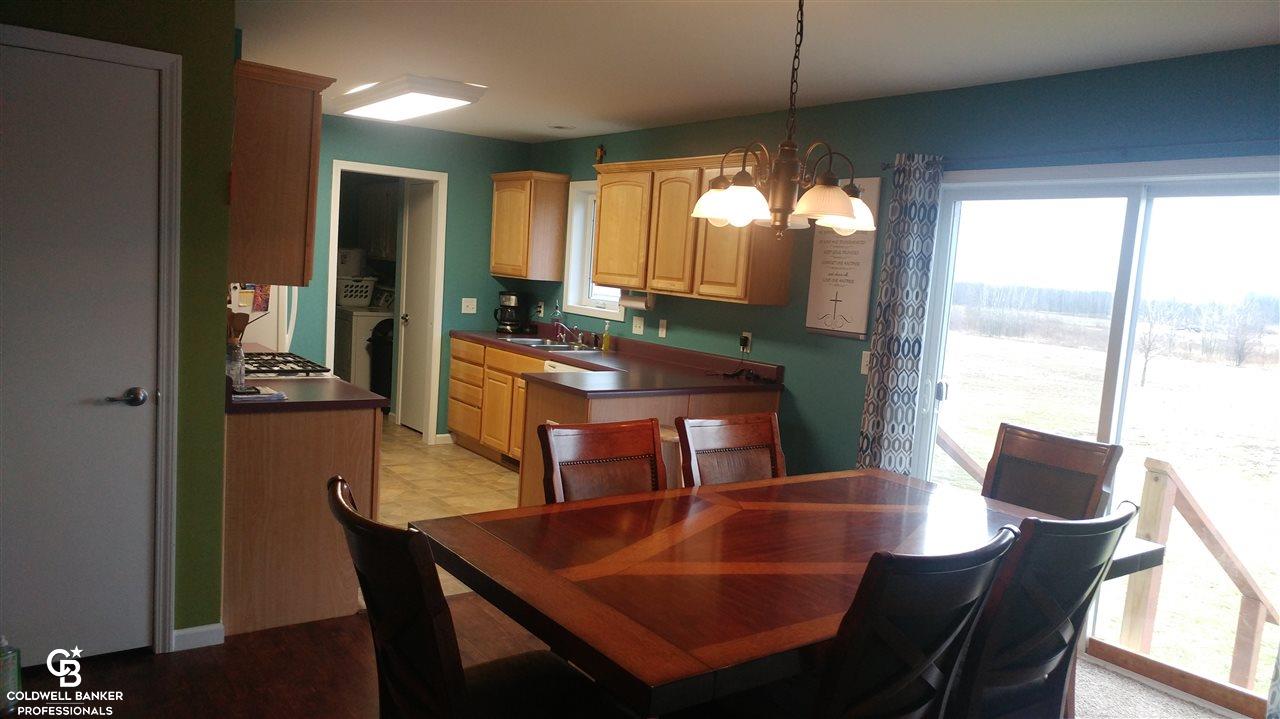 9951 Metcalf Road Avoca, MI 48006 - Photo 11 of 35