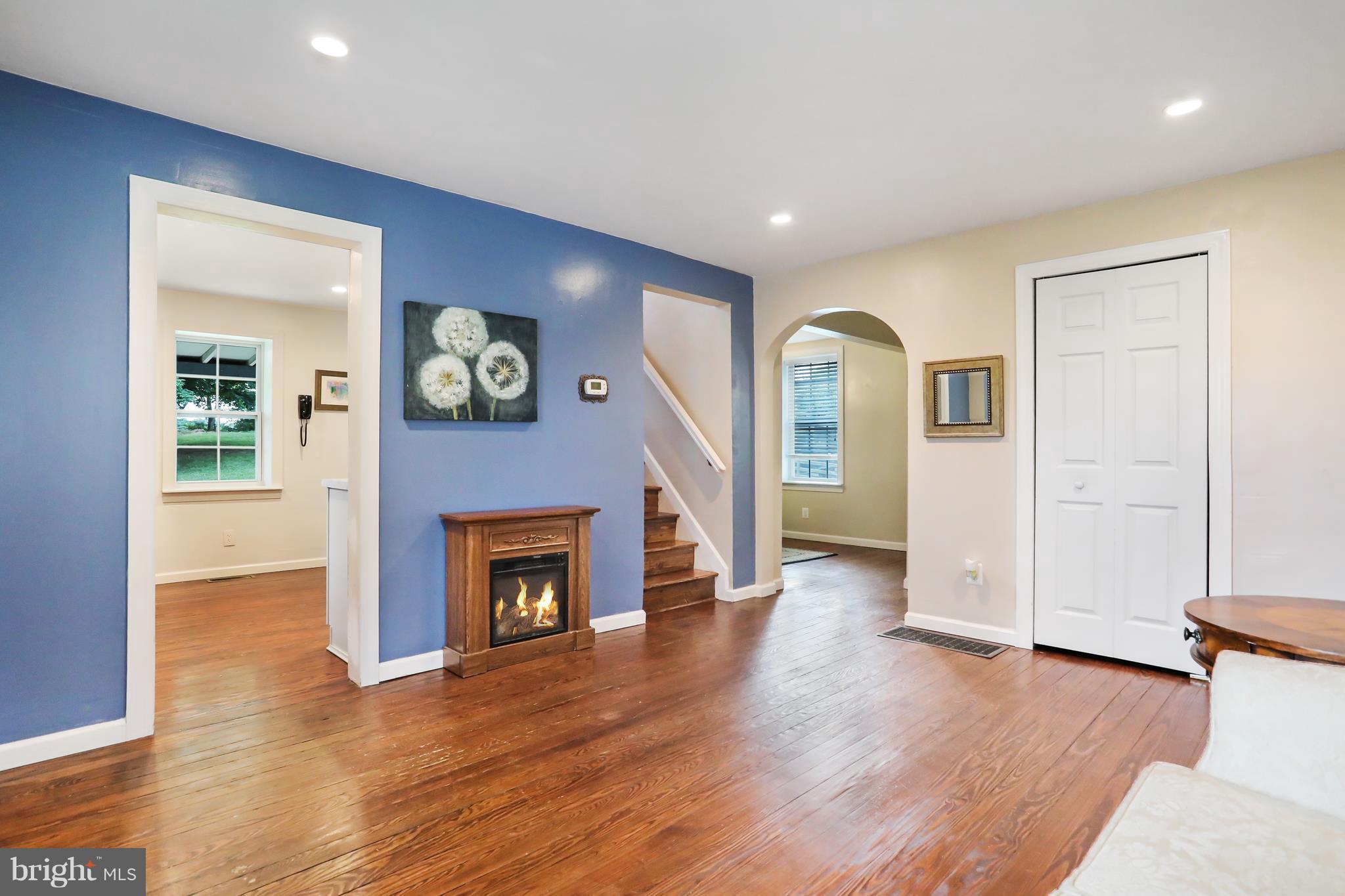 1938 Day Road Hagerstown, MD 21740 - Photo 6 of 30 Beautiful hardwood floors throughout!