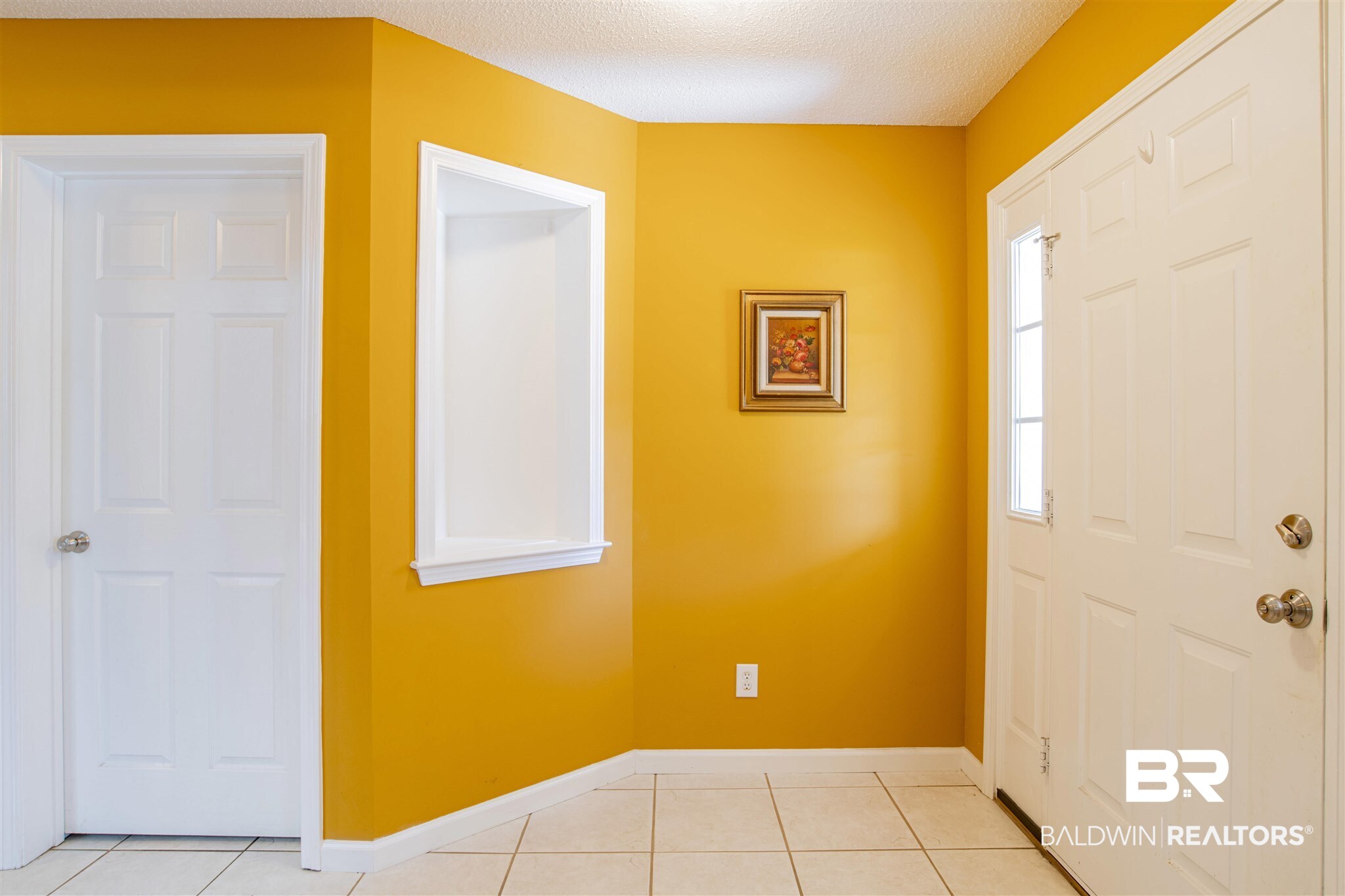 1621 Woodbridge Circle East Foley, AL 36535 - Photo 5 of 27