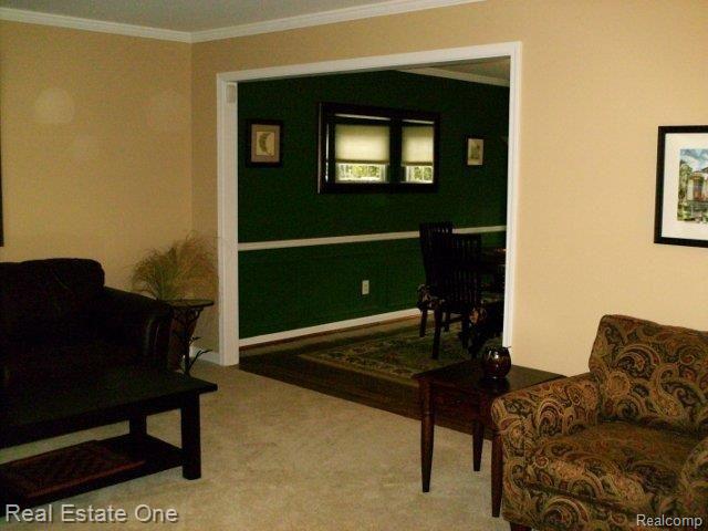 1541 Grandview Drive Rochester, MI 48306 - Photo 9 of 25 Living Room 2