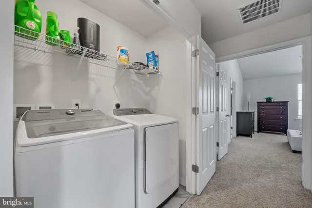 a view of building with outdoor space